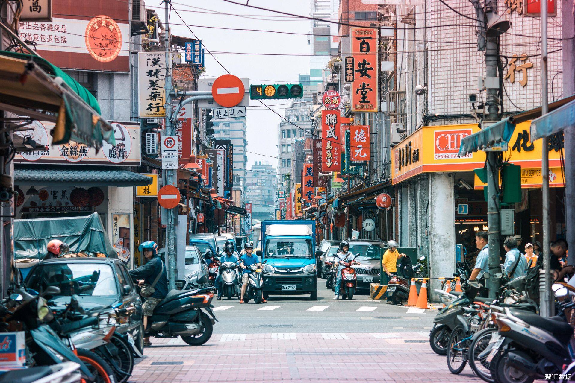 摄图网_500505334_banner_台湾街道（企业商用）